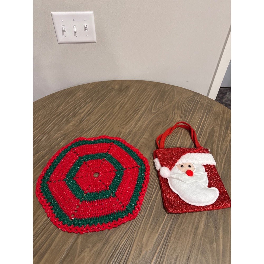 Vintage Handmade Christmas Decor Set Mini Tree Skirt Doily & Santa Bag Red Green